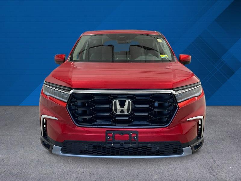 new 2025 Honda Pilot car, priced at $48,280