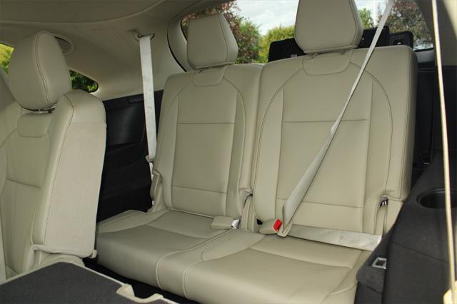 used 2019 Acura MDX car, priced at $22,290