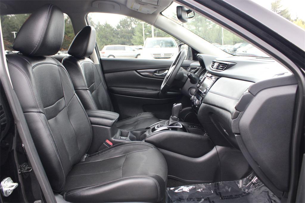 used 2019 Nissan Rogue car, priced at $16,790