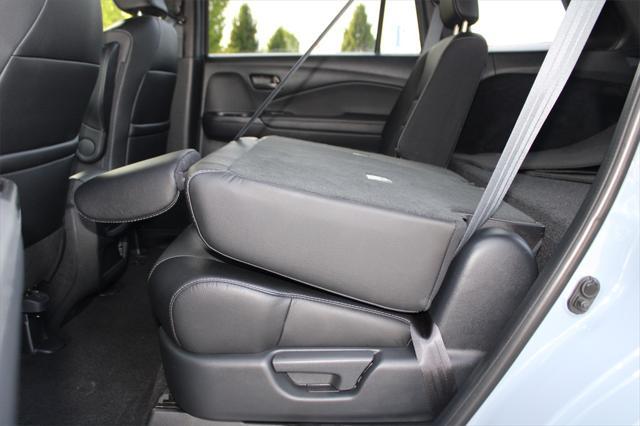 used 2022 Honda Passport car, priced at $28,890