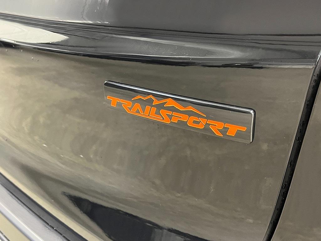 new 2026 Honda CR-V Hybrid car, priced at $40,250