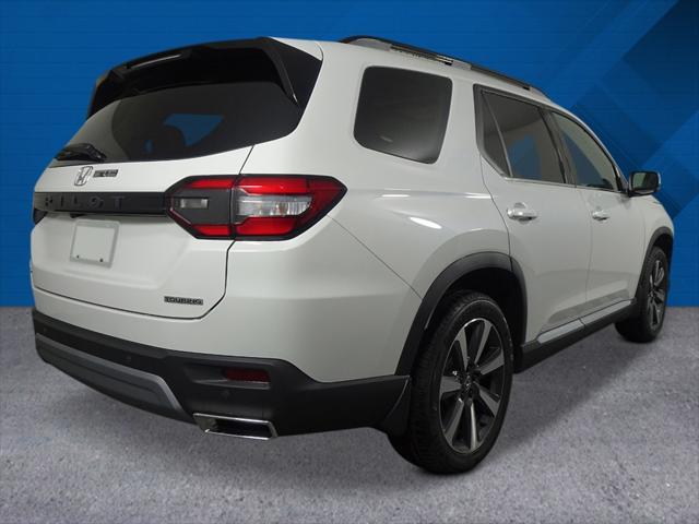 new 2025 Honda Pilot car, priced at $52,235