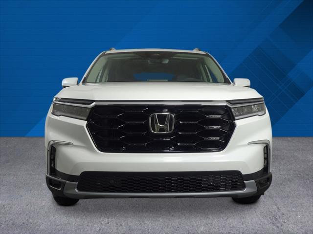 new 2025 Honda Pilot car, priced at $52,235