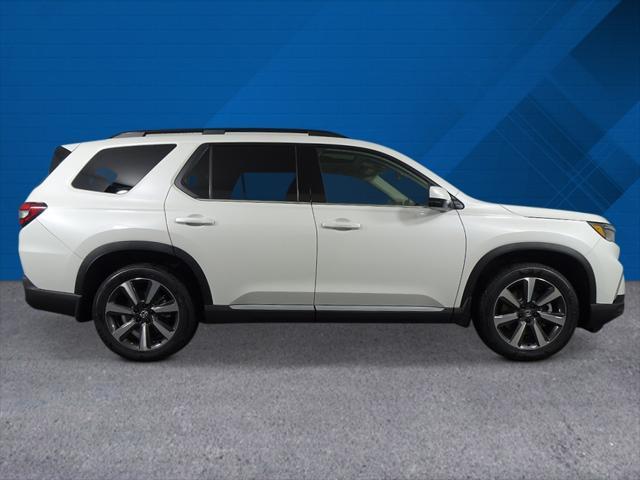 new 2025 Honda Pilot car, priced at $52,235