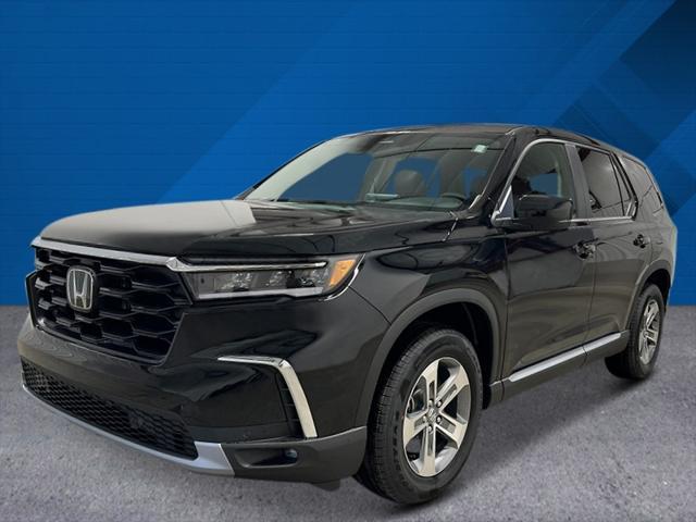 new 2025 Honda Pilot car, priced at $47,050