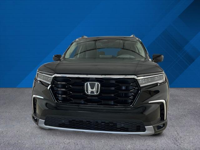 new 2025 Honda Pilot car, priced at $54,475