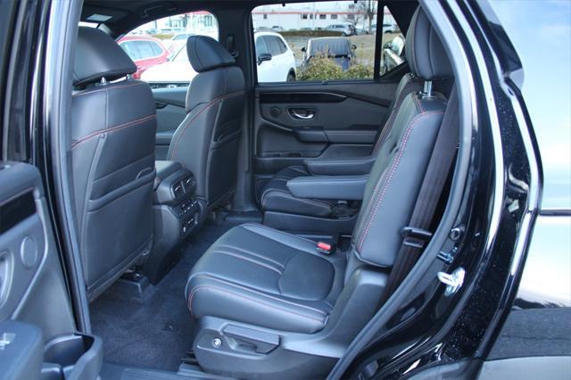 used 2025 Honda Pilot car, priced at $44,990