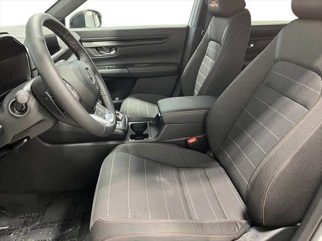new 2026 Honda CR-V Hybrid car, priced at $40,650