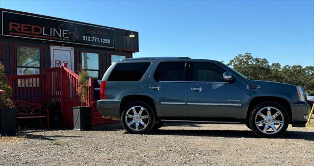 used 2010 Cadillac Escalade car, priced at $13,495