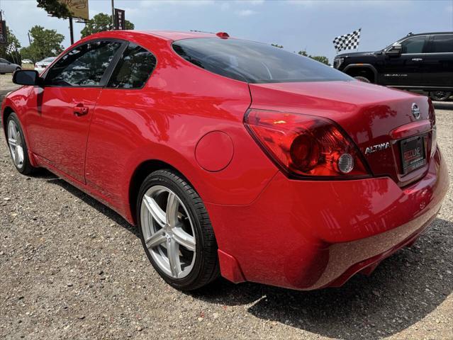used 2010 Nissan Altima car, priced at $9,495