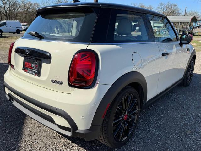 used 2023 MINI Hardtop car, priced at $28,995