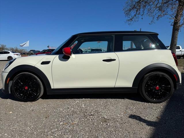 used 2023 MINI Hardtop car, priced at $28,995