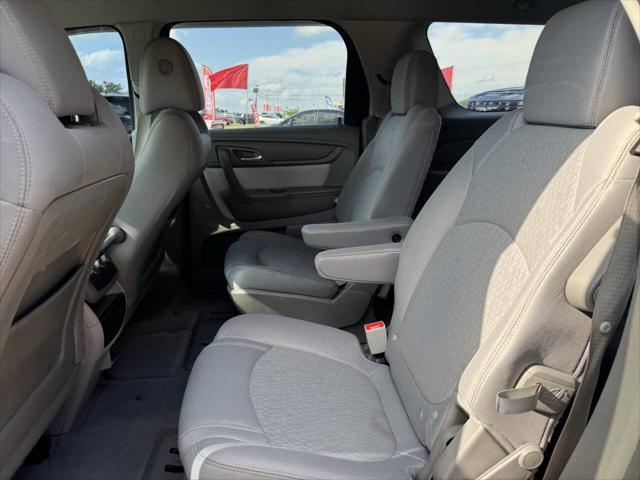 used 2015 GMC Acadia car, priced at $9,995
