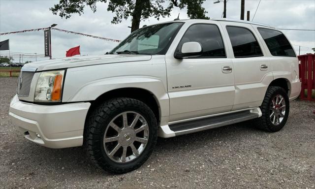 used 2004 Cadillac Escalade car, priced at $7,495