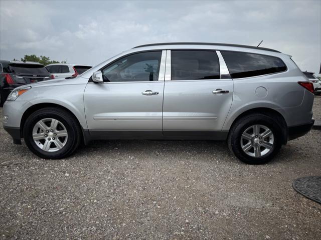 used 2010 Chevrolet Traverse car, priced at $9,995