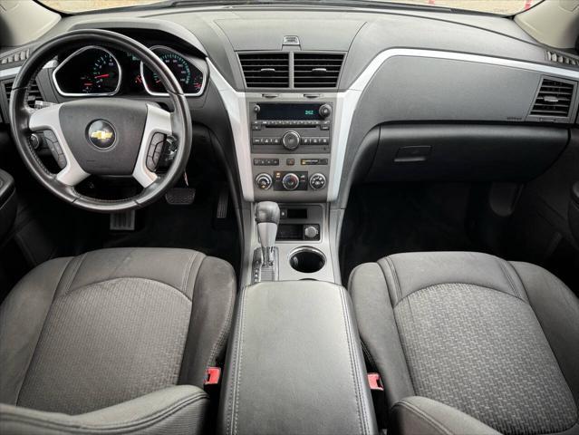 used 2010 Chevrolet Traverse car, priced at $9,995