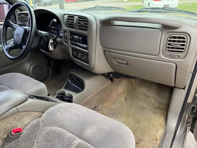 used 2000 Chevrolet Blazer car, priced at $4,495