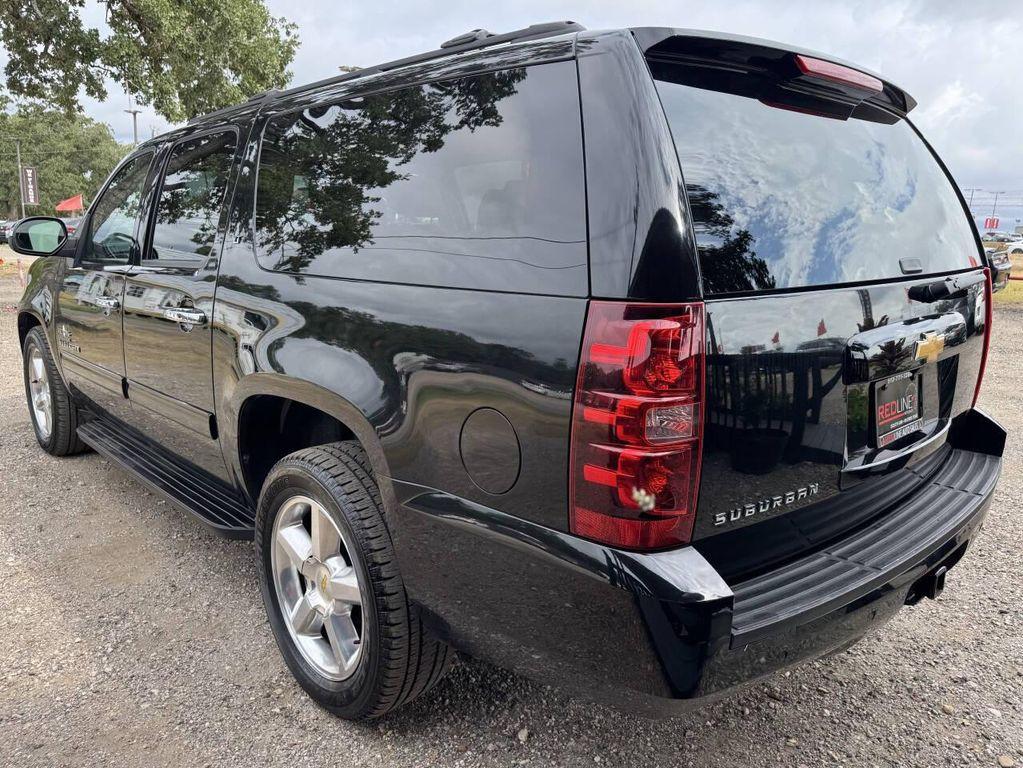 used 2013 Chevrolet Suburban car, priced at $14,000