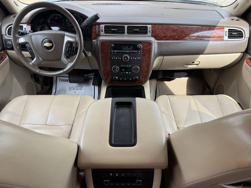 used 2013 Chevrolet Suburban car, priced at $14,000