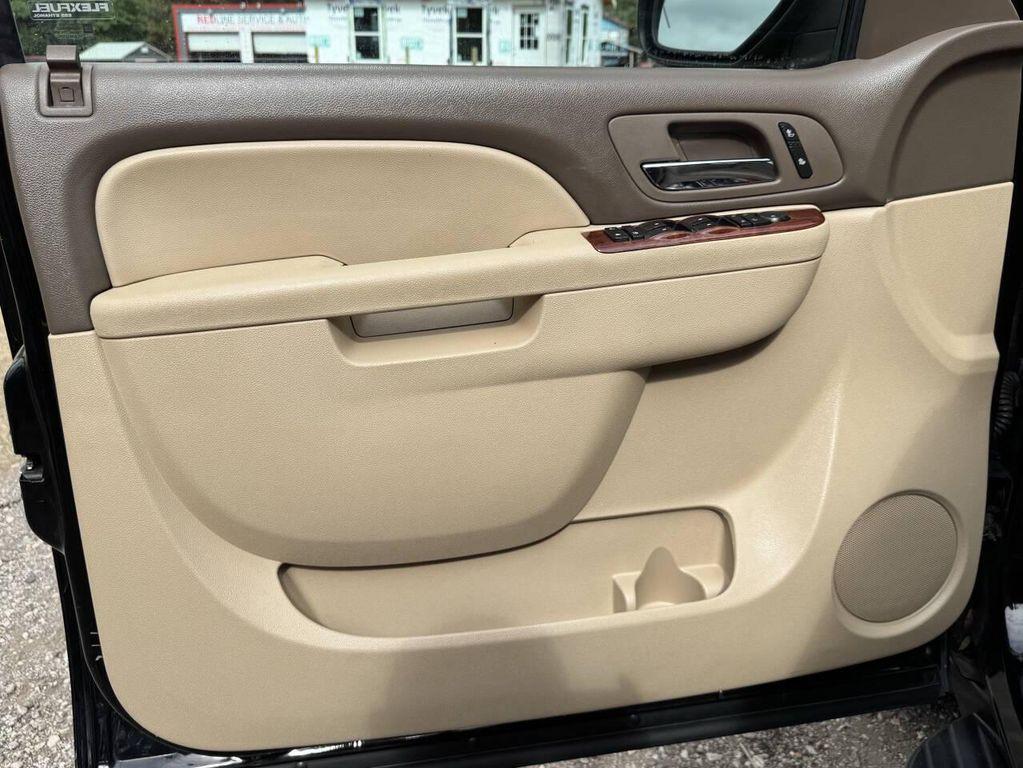 used 2013 Chevrolet Suburban car, priced at $14,000