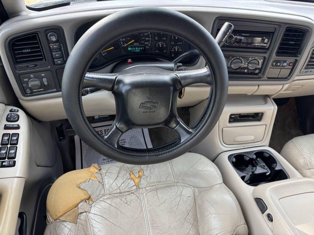 used 2001 Chevrolet Suburban car, priced at $5,400