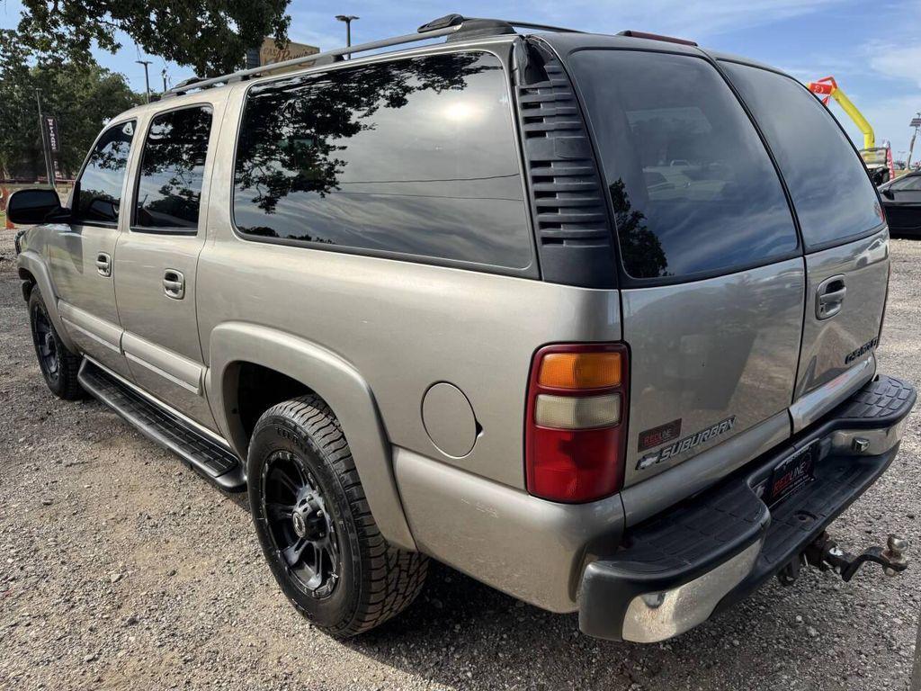used 2001 Chevrolet Suburban car, priced at $5,400