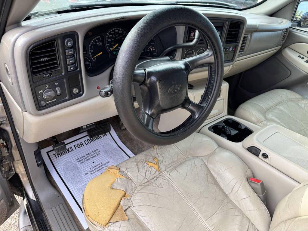used 2001 Chevrolet Suburban car, priced at $5,400