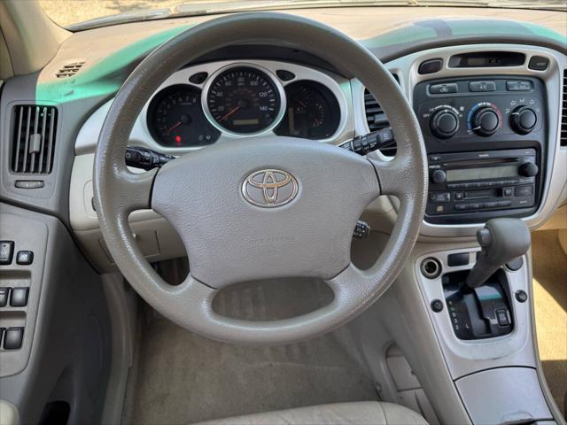 used 2007 Toyota Highlander car, priced at $7,995
