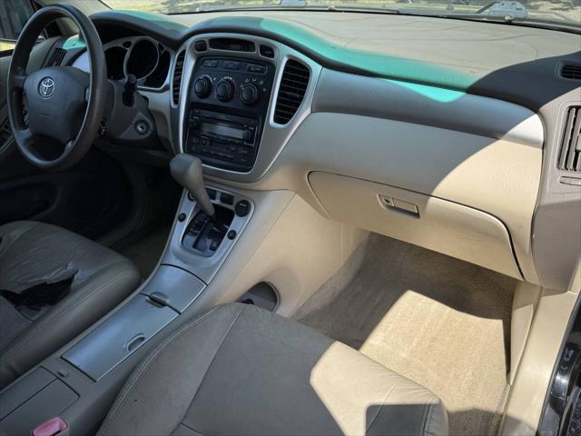 used 2007 Toyota Highlander car, priced at $7,995