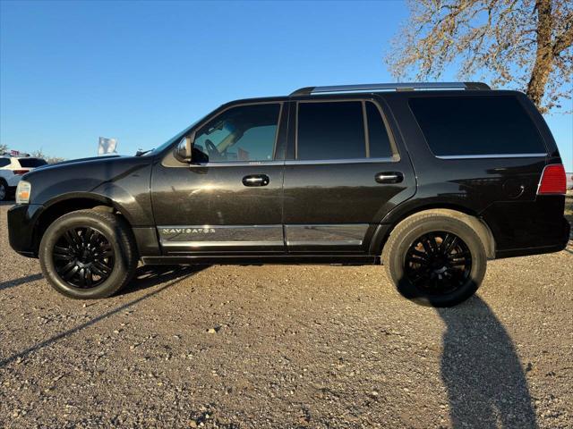 used 2012 Lincoln Navigator car, priced at $13,495