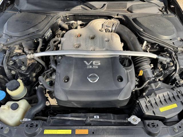 used 2005 Nissan 350Z car, priced at $12,495