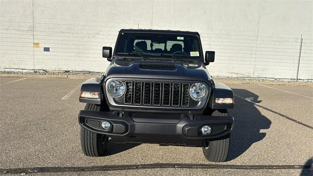 new 2026 Jeep Gladiator car, priced at $46,770