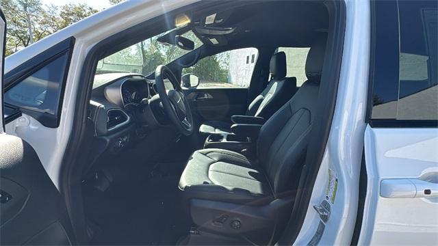new 2026 Chrysler Pacifica car, priced at $42,631