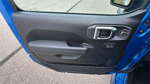 new 2026 Jeep Wrangler car, priced at $52,925