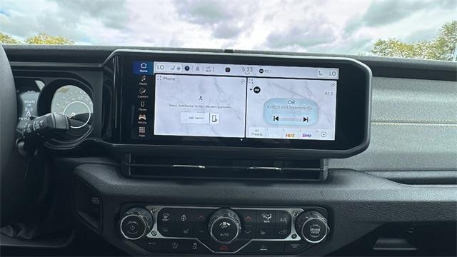 new 2026 Jeep Wrangler car, priced at $52,925