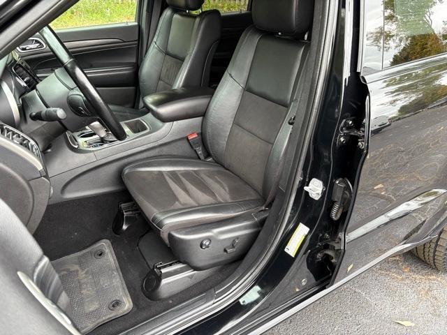 used 2021 Jeep Grand Cherokee car, priced at $22,350