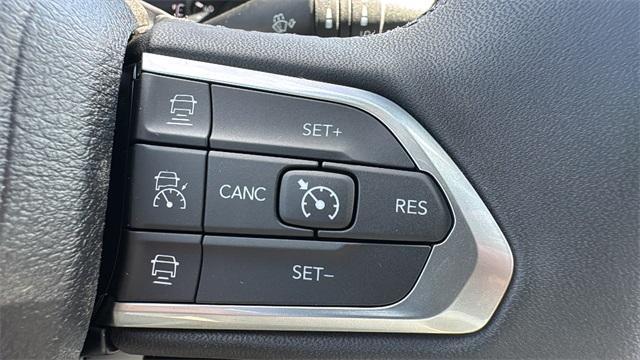 new 2026 Jeep Compass car, priced at $35,390