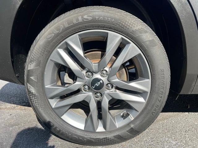 used 2023 Kia Seltos car, priced at $19,995