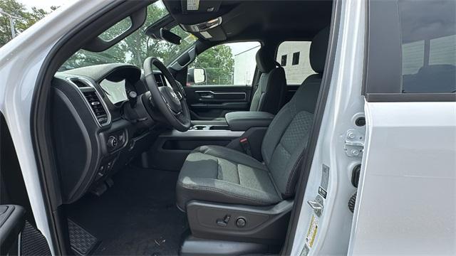 new 2025 Ram 1500 car, priced at $46,432