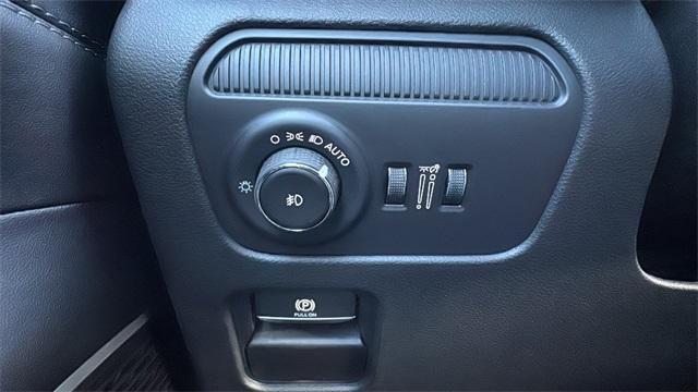 new 2025 Jeep Wagoneer car, priced at $66,172