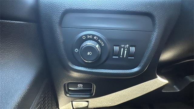 new 2025 Jeep Grand Cherokee L car, priced at $48,339