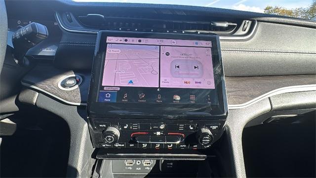 new 2025 Jeep Grand Cherokee L car, priced at $48,339