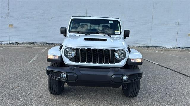 new 2026 Jeep Gladiator car, priced at $46,260