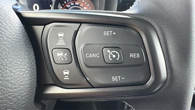 new 2026 Jeep Gladiator car, priced at $46,260