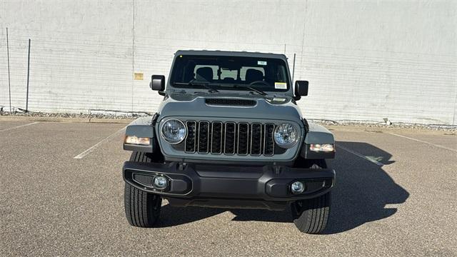 new 2026 Jeep Gladiator car, priced at $46,770