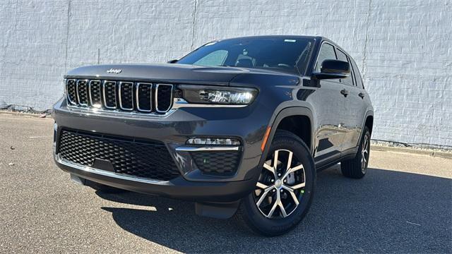new 2025 Jeep Grand Cherokee car, priced at $46,398