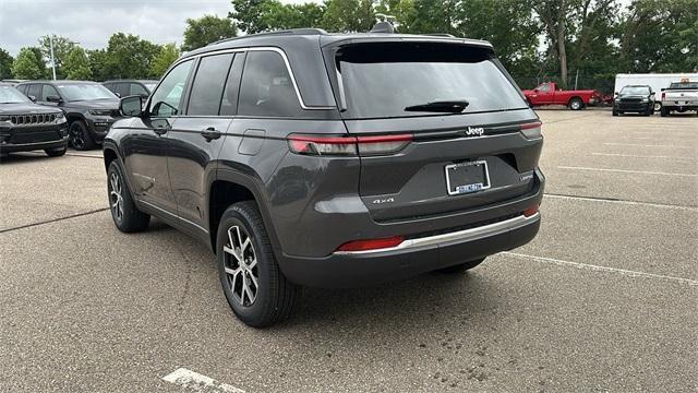 new 2025 Jeep Grand Cherokee car, priced at $47,162