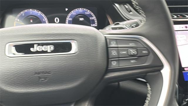 new 2025 Jeep Grand Cherokee car, priced at $47,162