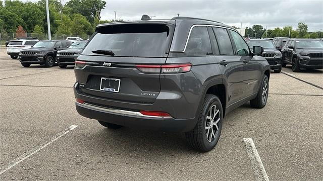 new 2025 Jeep Grand Cherokee car, priced at $47,162