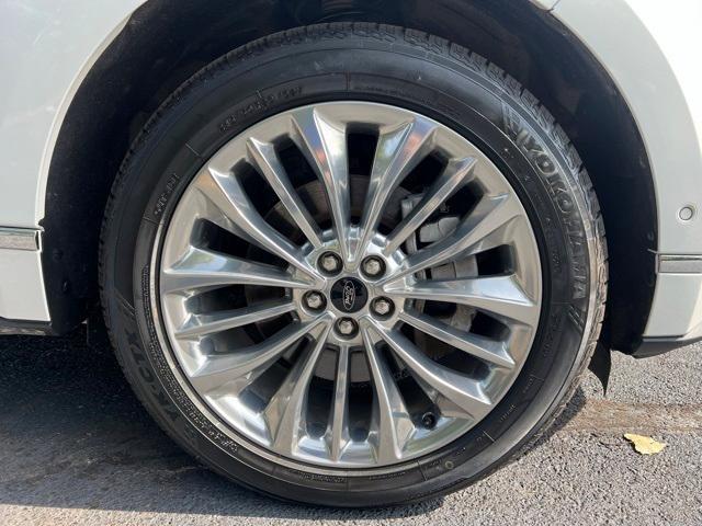 used 2021 Ford Edge car, priced at $21,626